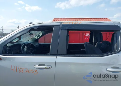 2019 Chevrolet Silverado 1500 Rst z USA, uszkodzony, nr VIN 1GCUYEED5KZ201944